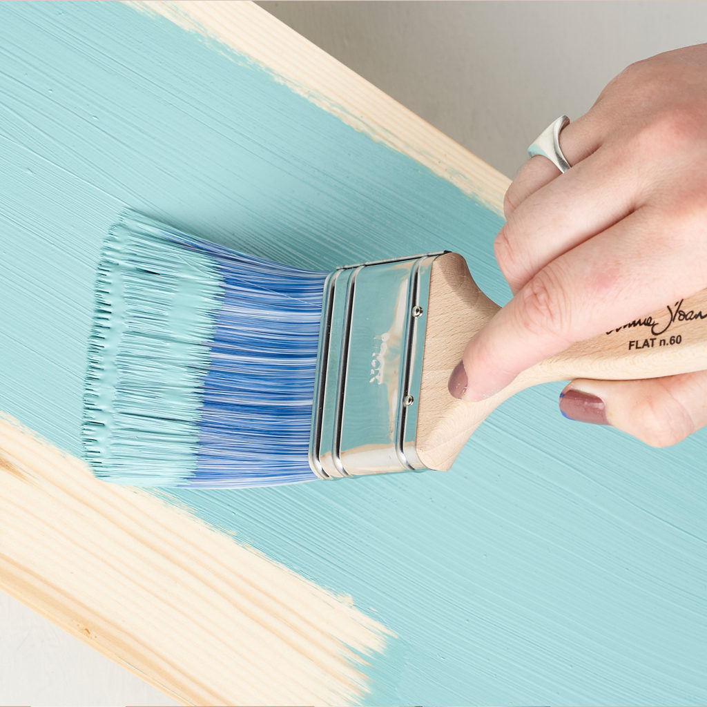 Annie Sloan Flat Brush and Provence Chalk Paint In Use