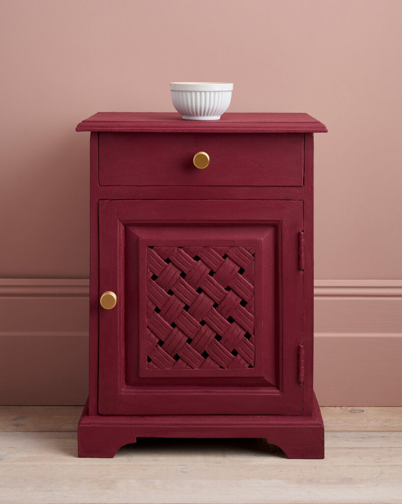 Annie Sloan Aubusson Blue - Side table images