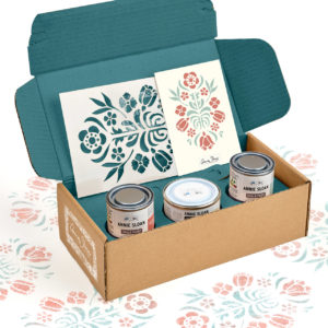 Annie Sloan Scandinavian Stencil Kit Box and Contents Inner