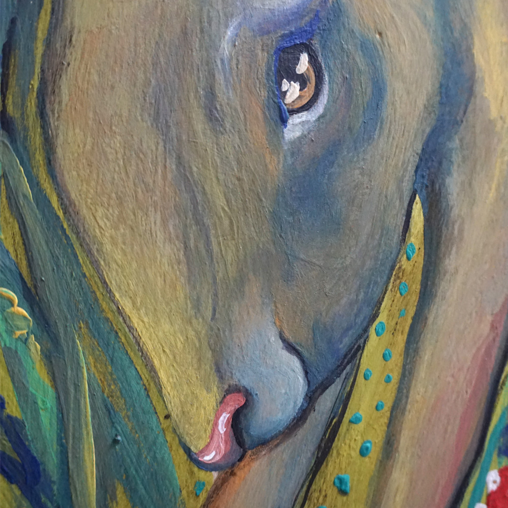 Close up of the hare with a Scandinavian Pink nose, Olivia used the Chalk Paint® Detail Brushes to create such depth and detail.