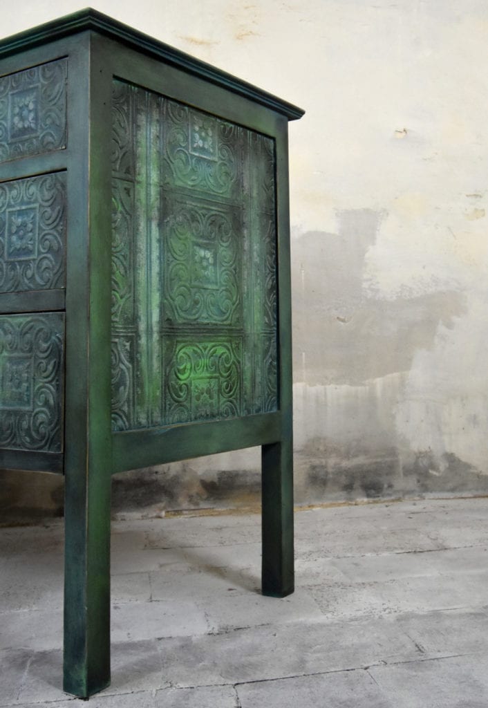 Textured wallpapered chest of drawers by Annie Sloan Painter in Residence Chloe Kempster painted with Chalk Paint® in Aubusson Blue, Antibes Green and Florence