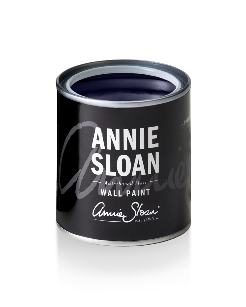 120ml tin of Oxford Blue wall paint by Annie Sloan