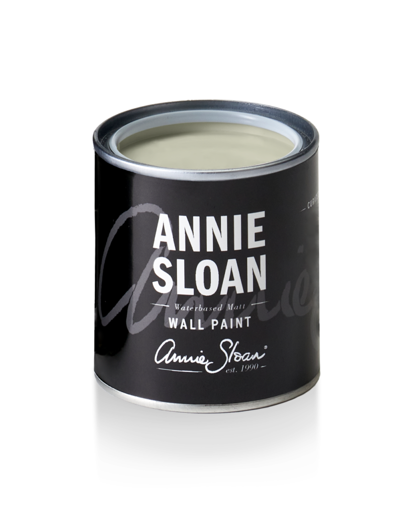 120ml tin of Cotswold Green wall paint by Annie Sloan