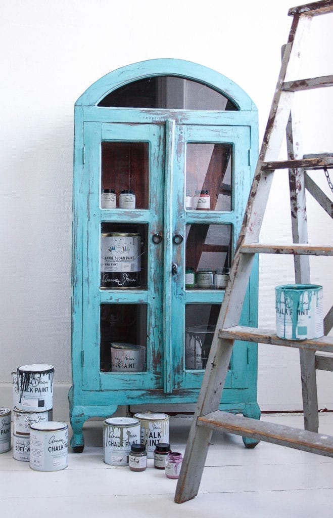 Boho Distressed Cabinet by Annie Sloan Painter in Residence Simon Olsson painted with Chalk Paint® in Provence