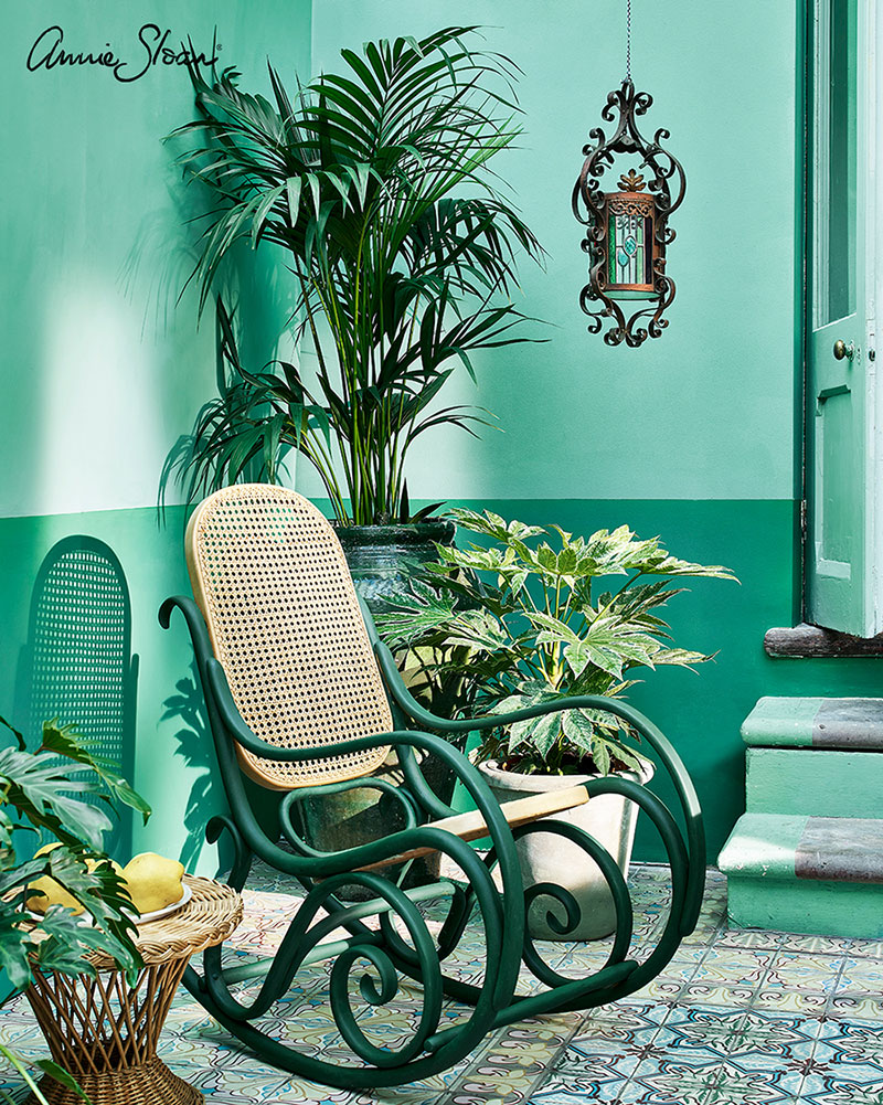 Havana inspired conservatory in Florence, Provence and Amsterdam Green Chalk Paint®