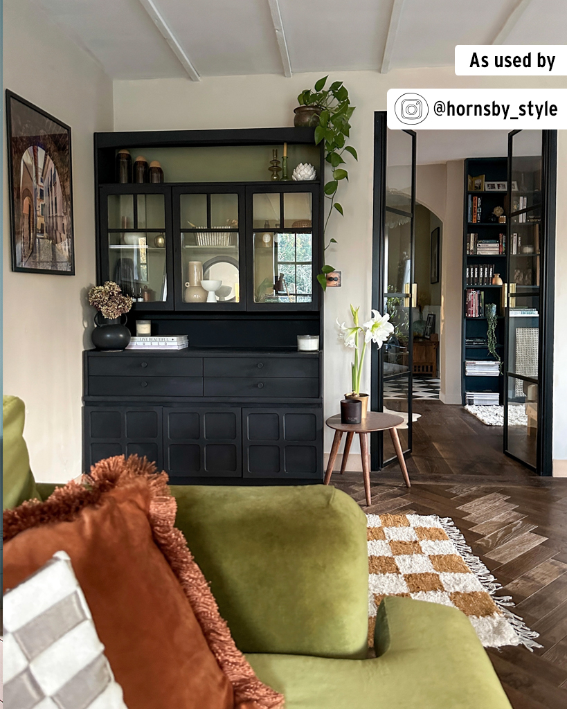 Fitted Living Room Cabinet Painted in Athenian Black Chalk Paint. Minimal, Modern Interior Furnishings