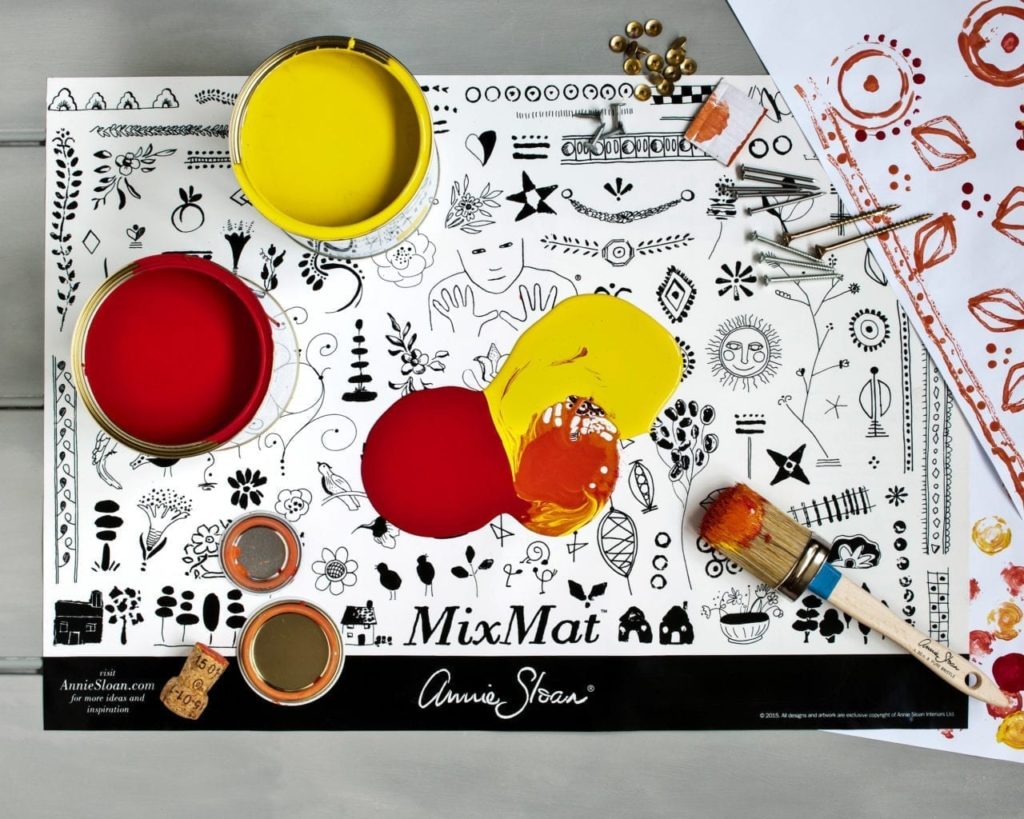 Annie Sloan silicone MixMat with Chalk Paint in Emperor's Silk and English Yellow