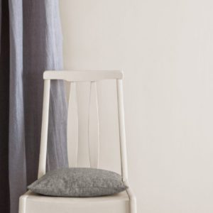 Original Wall Paint by Annie Sloan, chair painted with Chalk Paint® in Original, Linen Union in Emile + Graphite curtain and seat cushion in Linen Union in Graphite + Old White