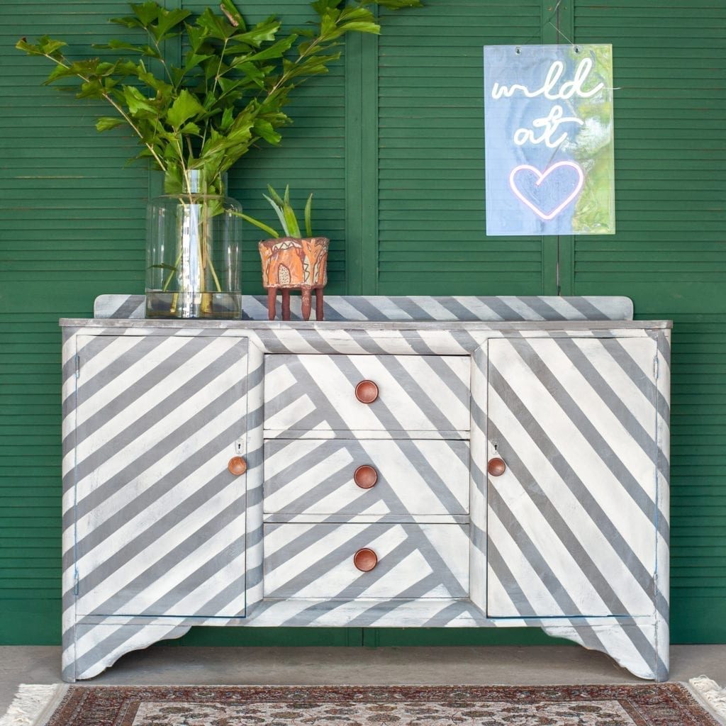 Striped linen look cupboard by Polly Coulson, Annie Sloan's Painter in Residence painted with Chalk Paint®