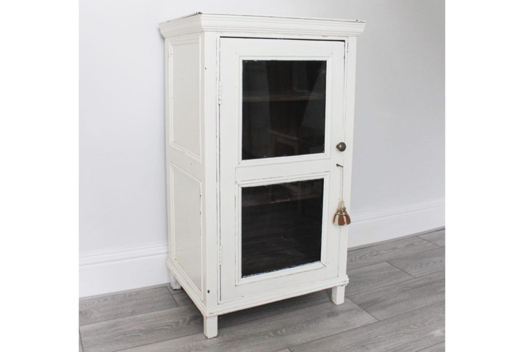 Nursery wardrobe upcycle by Annie Sloan Painter in Residence Hester van Overbeek painted with Chalk Paint® - before