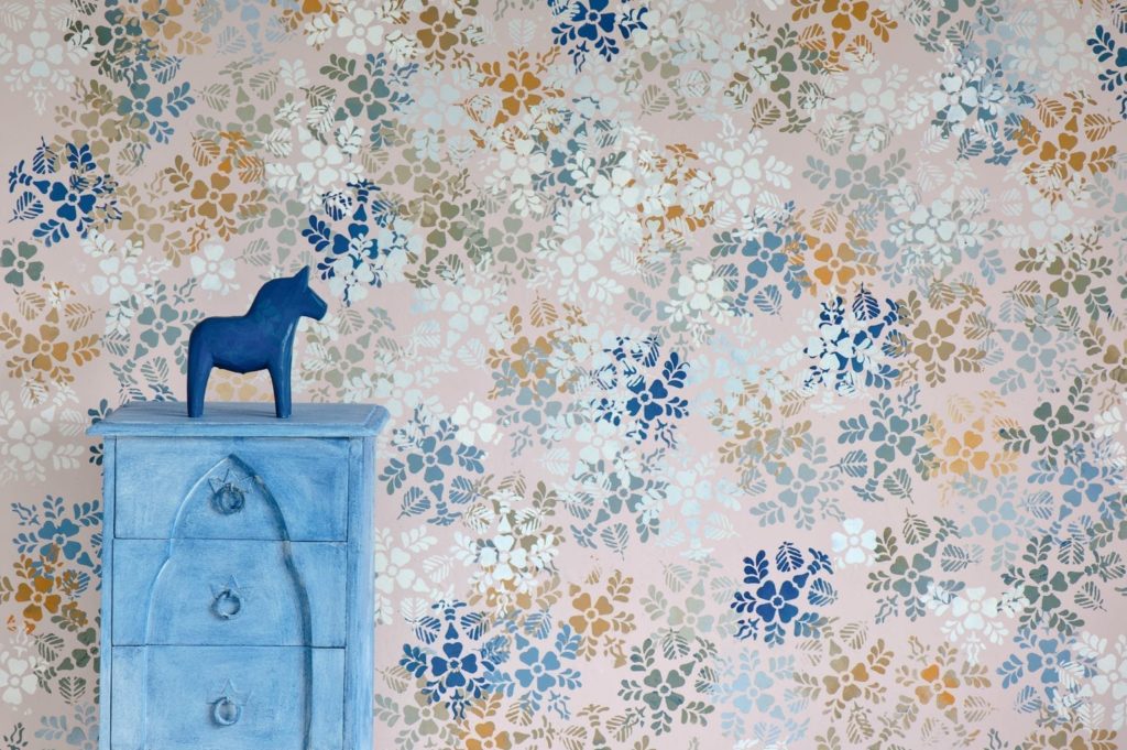 Petrushka Stencil Wall painted with Chalk Paint® by Annie Sloan in Antoinette