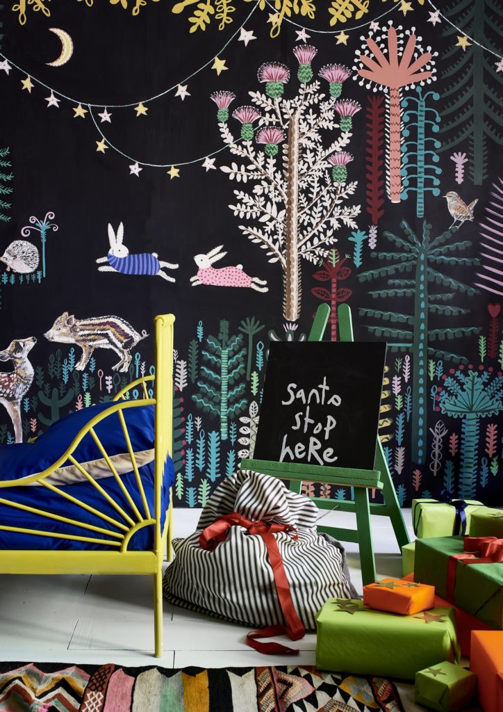 Lucy Tiffney utilise Chalk Paint d'Annie Sloan pour peindre la chambre d'enfants.