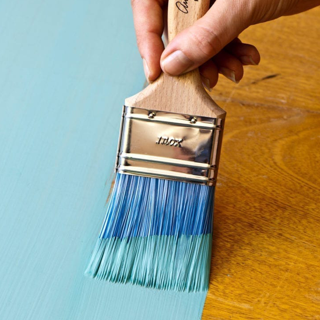 Annie Sloan Flat Brush and Provence Chalk Paint In Use