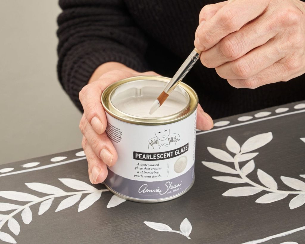 Pearlescent Glaze being used by Dominique Malacarne on Chalk Paint® bone inlay imitation
