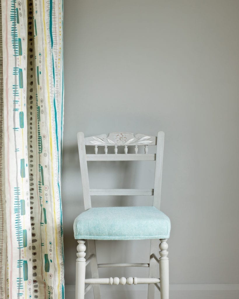 Paris Grey Wall Paint by Annie Sloan, chair painted with Chalk Paint® in Paris Grey, Piano in Provence curtain and seat cushion in Linen Union in Provence + Old White