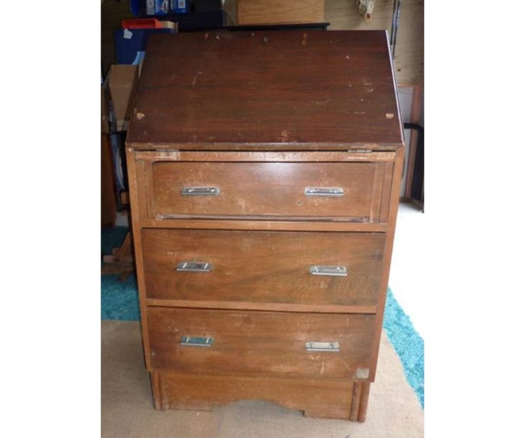 Art Deco Bureau by Annie Sloan Painter in Residence Jeanie Simpson painted with Chalk Paint® by Annie Sloan before