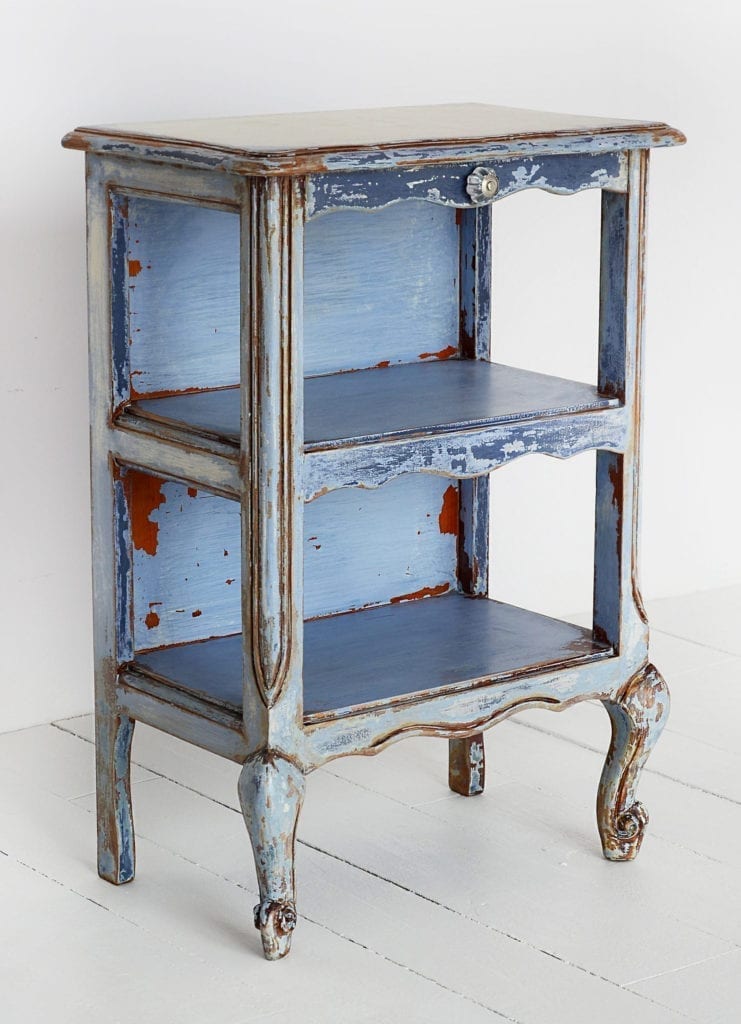 Old Violet Side Table by Annie Sloan Painter in Residence Agnieszka Krawczyk painted with Chalk Paint® and distressed