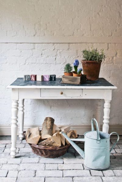 Sgraffito Table painted with Chalk Paint® by Annie Sloan in Graphite and Old White