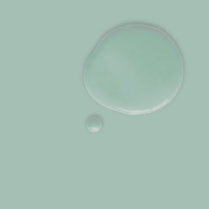 Mokra i sucha próbka kolorystyczna farby Annie Sloan w kolorze Svenska Blue