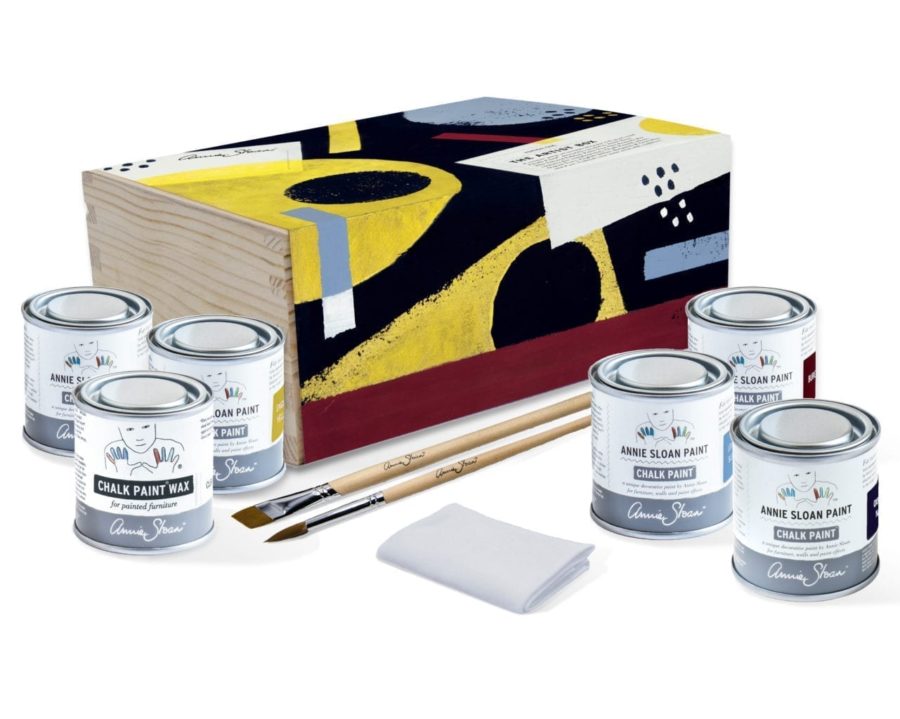The Artist Box by Annie Sloan and interiors, including Chalk Paint® in Pure, Louis Blue, English Yellow, Oxford Navy and Burgundy