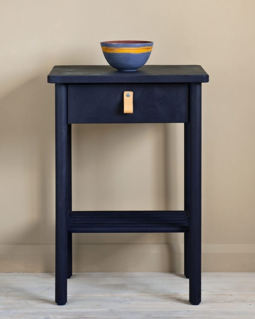 Chalk Paint - Oxford Navy and Athenian Black Chalk Paint® ombre