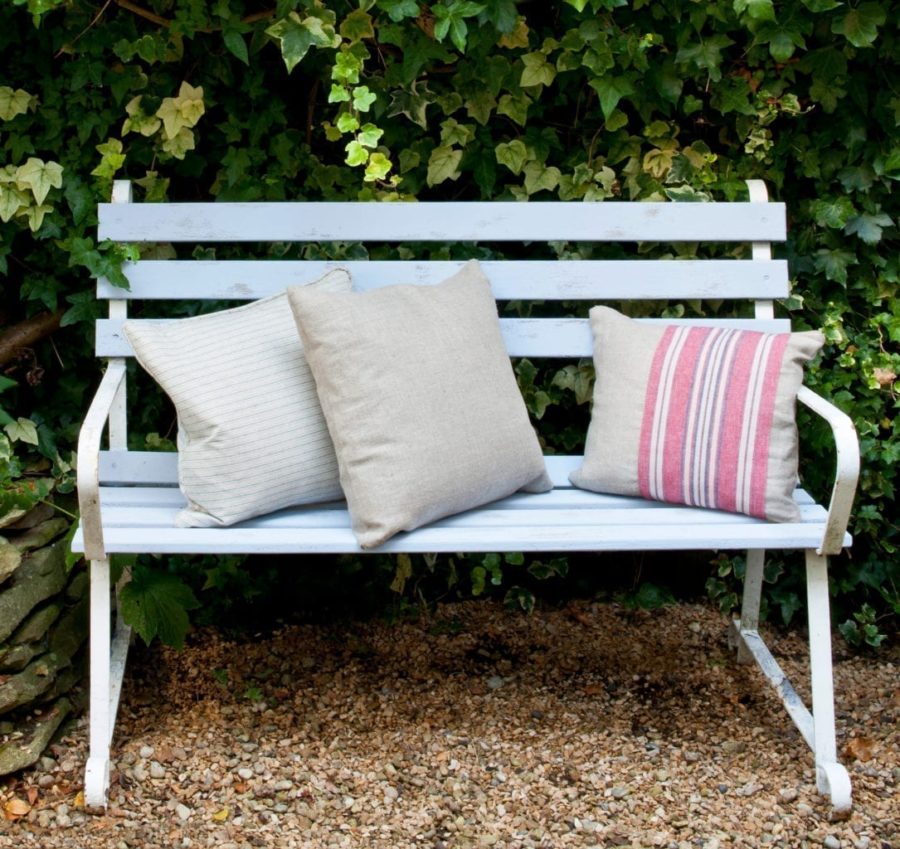 Painted Garden Bench by Annie Sloan | Annie Sloan