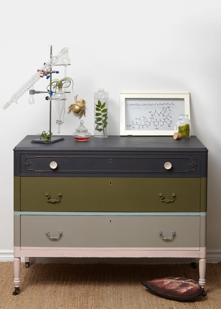 Striped Chest of Drawers by Annie Sloan Painter in Residence Jelena Pticek painted with Chalk Paint® in Graphite, Olive and French Linen.