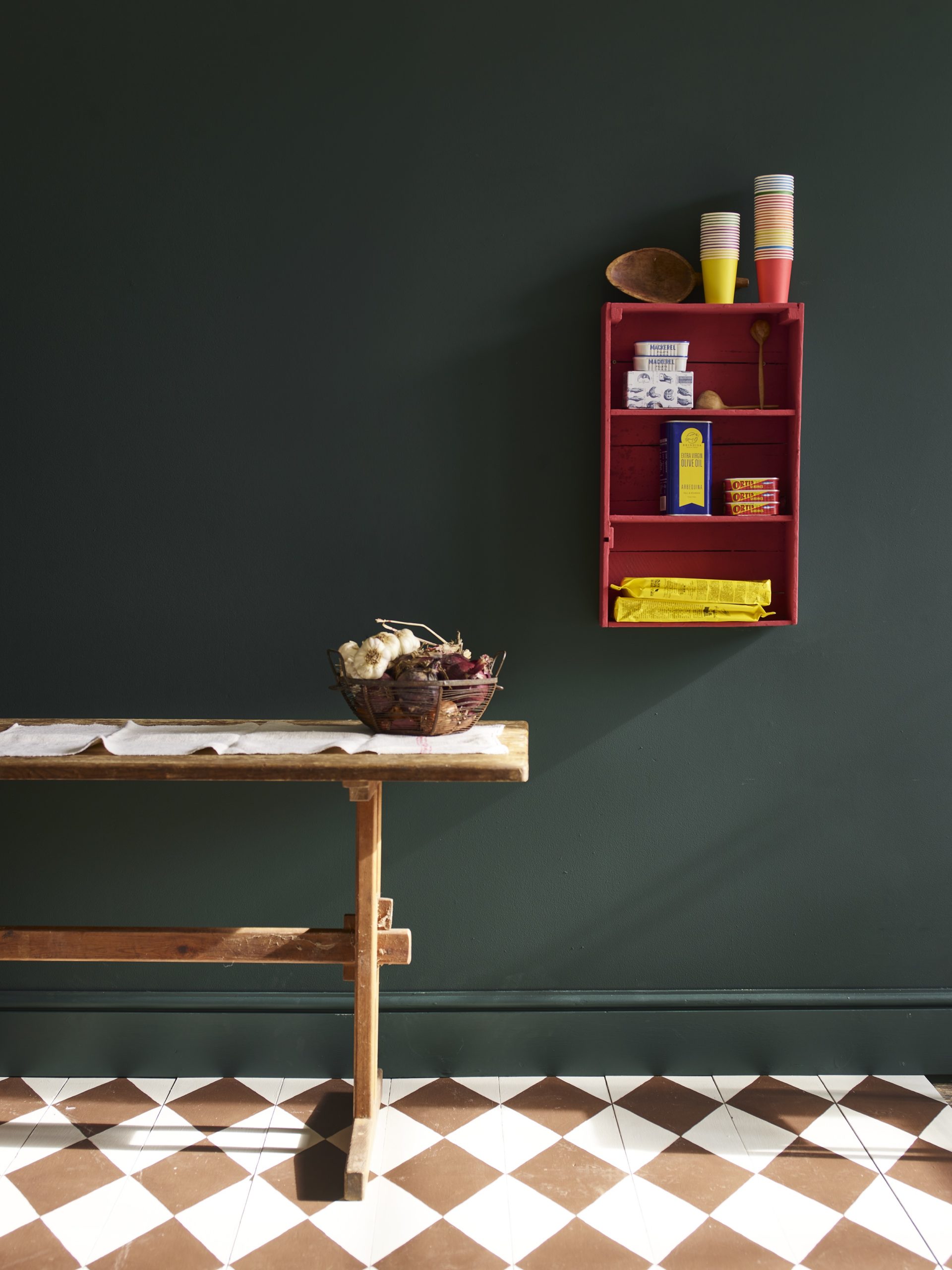 What I Learned from Using Annie Sloan Chalk Paint ®