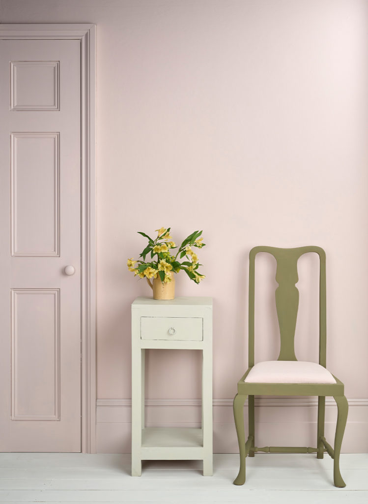 Lifestyle Image of Annie Sloan Satin Paint in Pointe Silk used on door and skirting