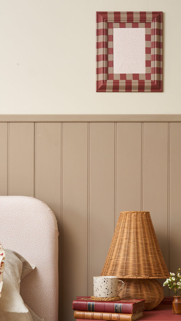 Annie Sloan Chalk Paint used on a photo frame picture