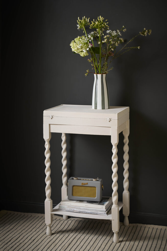 Rococo White side table in Chalk paint