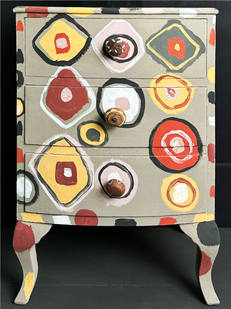 Annie Sloan - Black History Month - Annie’s homage to the painted houses of Mali