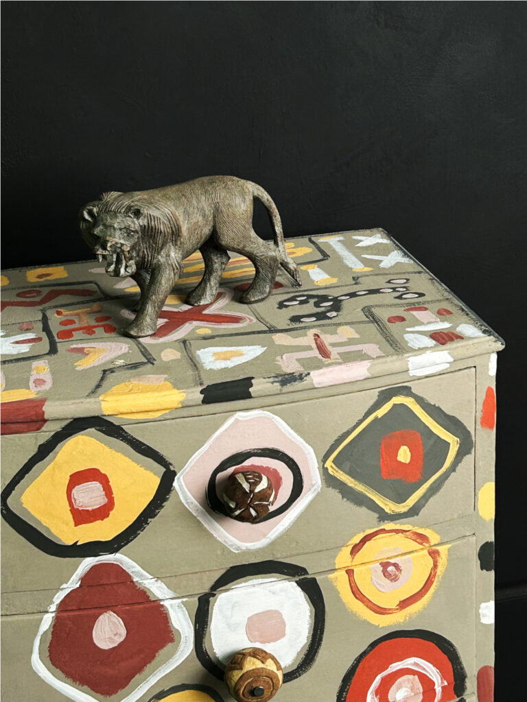 Annie Sloan - Black History Month - Annie’s homage to the painted houses of Mali