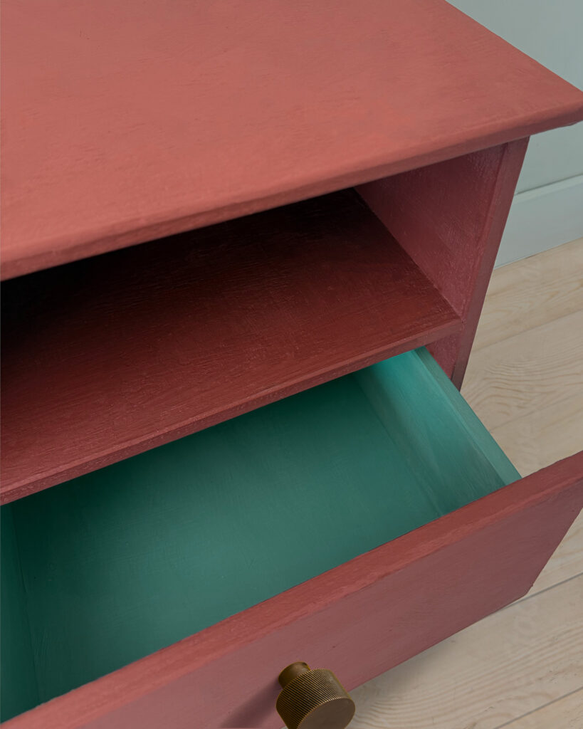 Annie Sloan Primer Red - Side Table