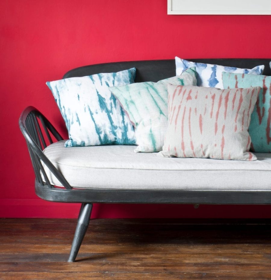 Make an Easy DIY NoZip Cushion Techniques Annie Sloan