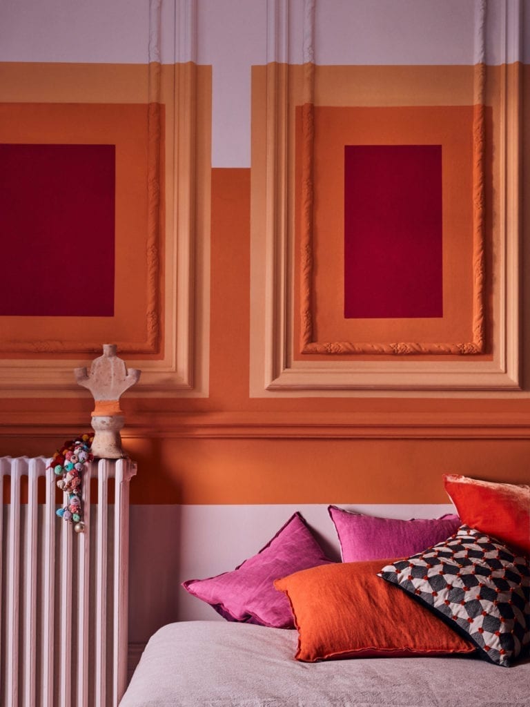 Annie Sloan Bold Bauhaus style living room painted with Chalk Paint in Antoinette, Scandinavian Pink and Barcelona Orange