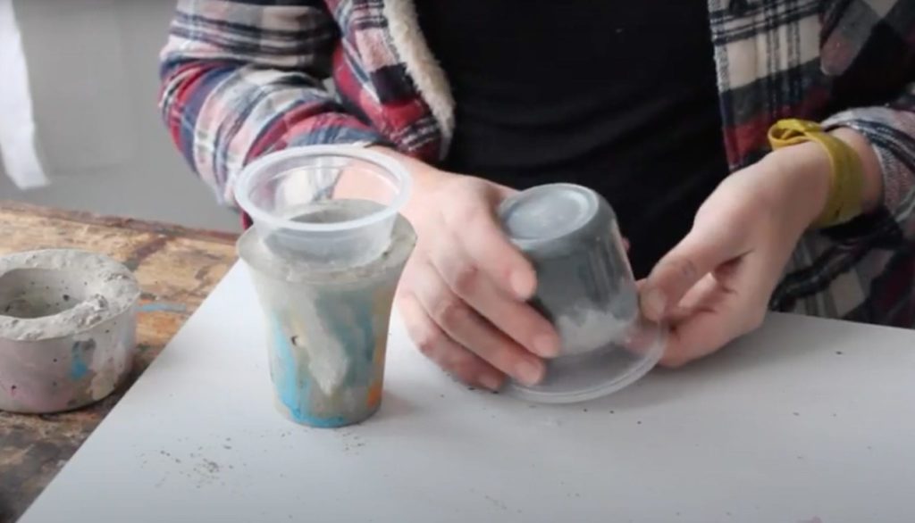Annie Sloan Painter in Residence Hester van Overbeek making concrete pots with Chalk Paint®