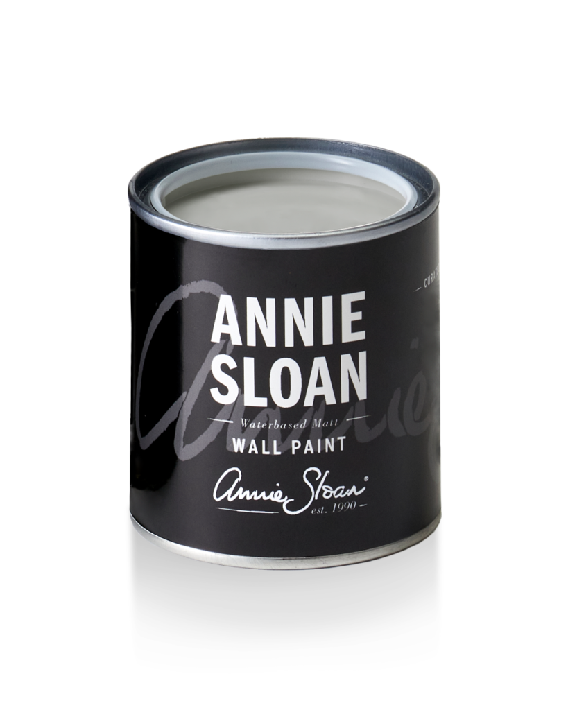 120ml tin of Chicago Grey wall paint by Annie Sloan