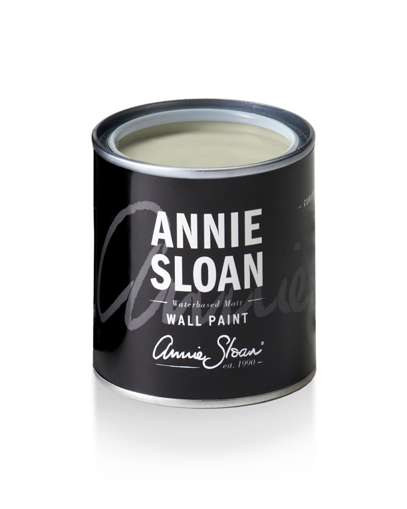 120ml tin of Cotswold Green wall paint by Annie Sloan