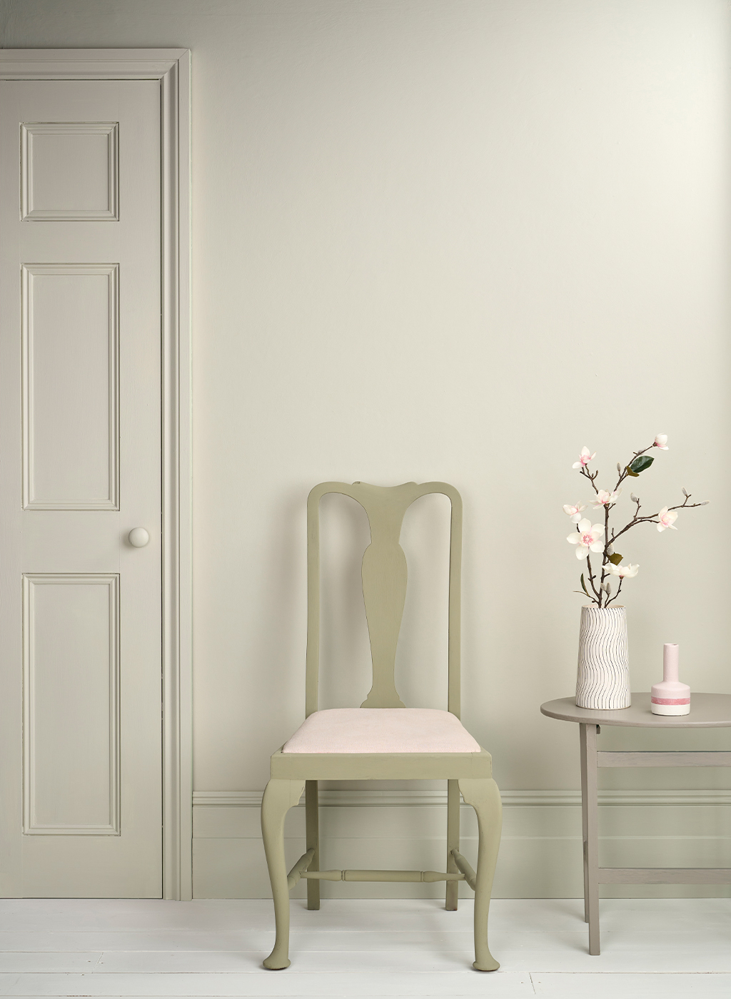 Pastel Green Satin Paint Cotswold Green Annie Sloan