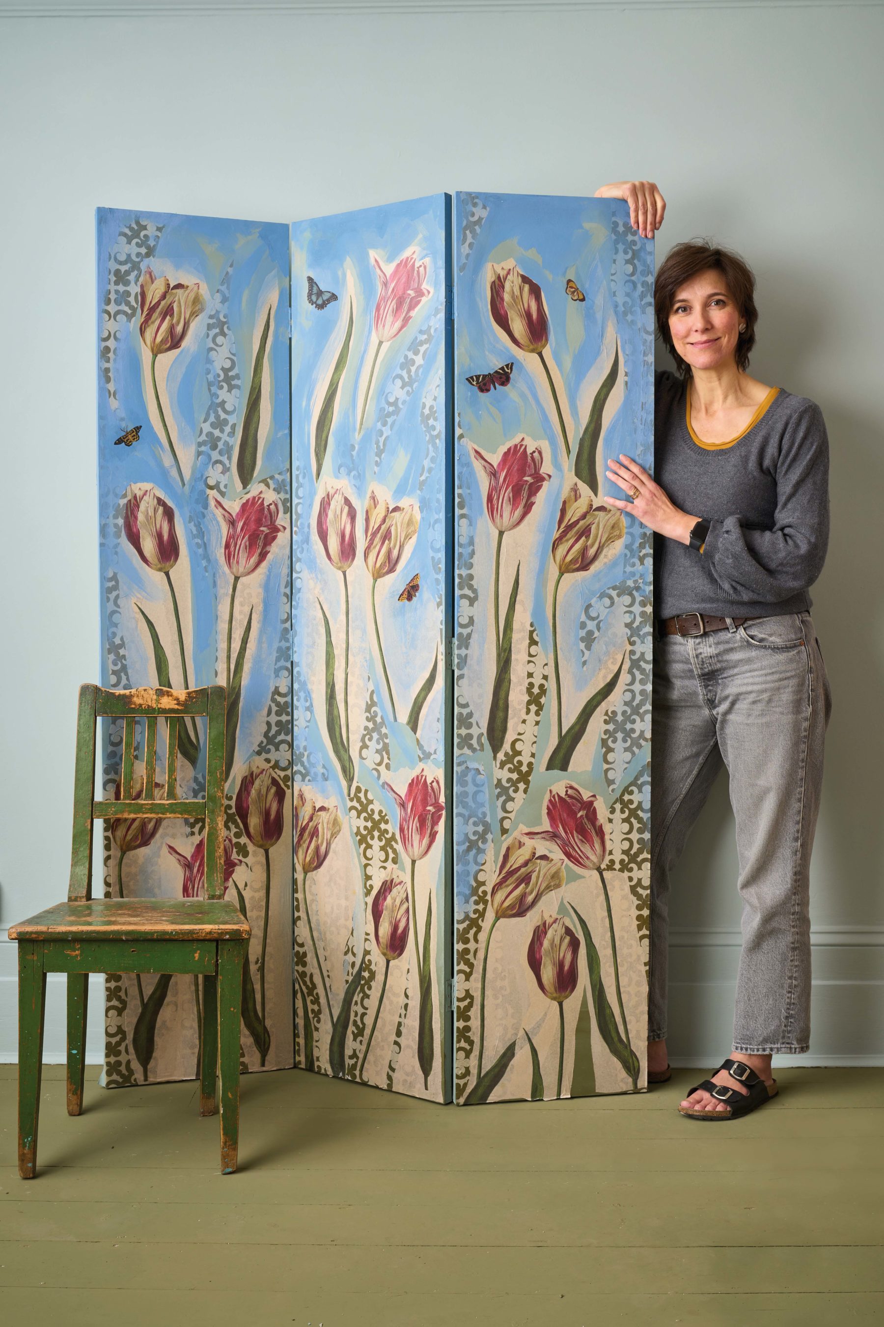 How To Create a Decoupage Screen Annie Sloan