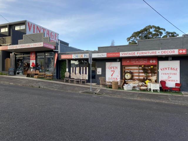 Interiorwise is a Vintage Shop on the NSW Central Coast in Australia