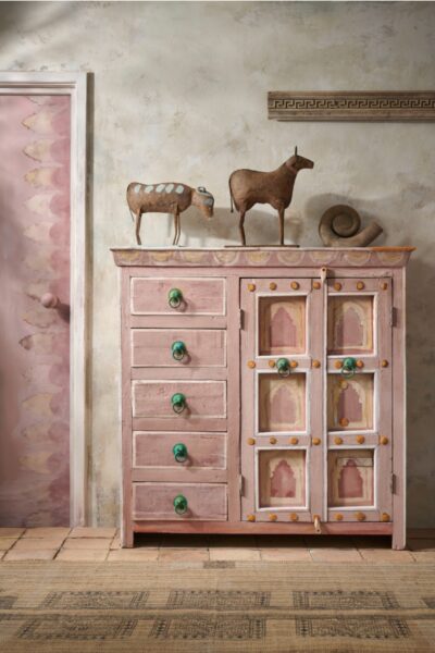 Annie Sloan - Jaipur Pink Cabinet